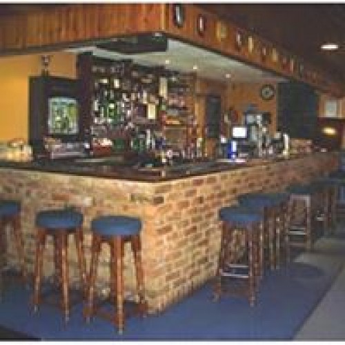 Farnham Common Sports Club, Farnham Common Sports Club, One Pin Lane