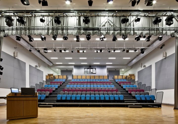 Hammersmith Academy, 25 Cathnor Road, Hammersmith, W12 9JD, London