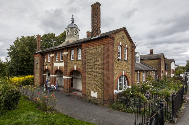 St Saviour's Church Hall, Herne Hill Road, Herne Hill, SE24 0AY, London