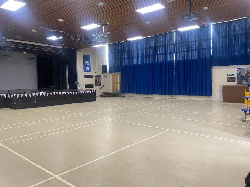 Walderslade Girls School Main Hall Bradfields Avenue Walderslade ME5 walderslade-girls-school-main-hall-bradfields-avenue-walderslade-me5